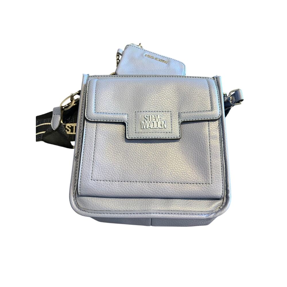 Steve Madden periwinkle crossbody purse-NWOT- w/ chain purse